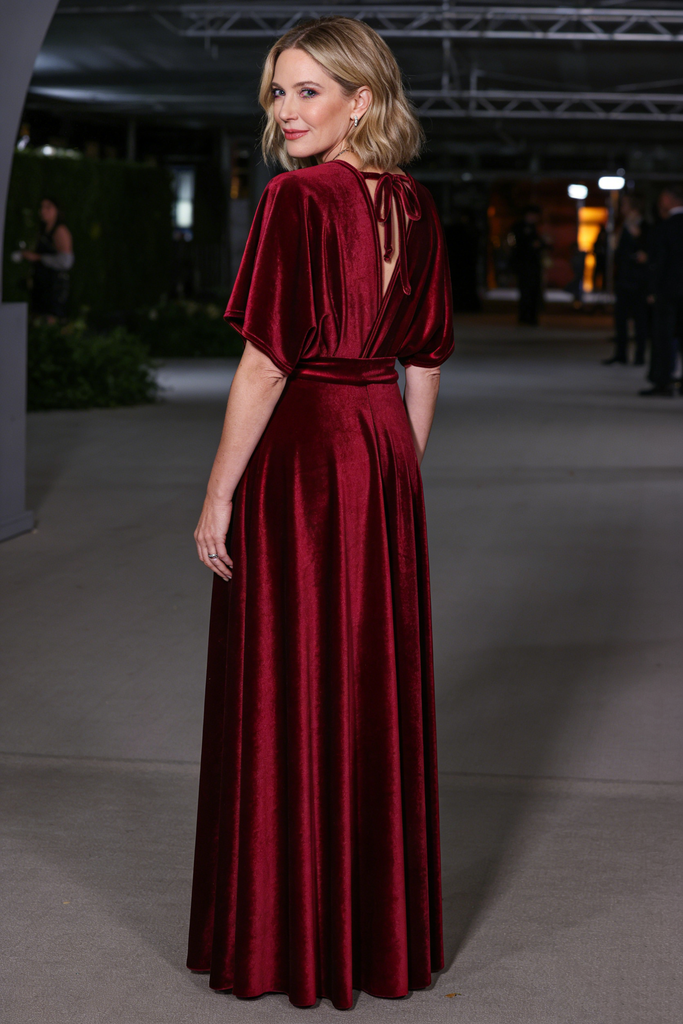 Elegant Velvet Flutter Sleeves Floor-Length A-Line Mother Of The Bride Dresses, SFM006