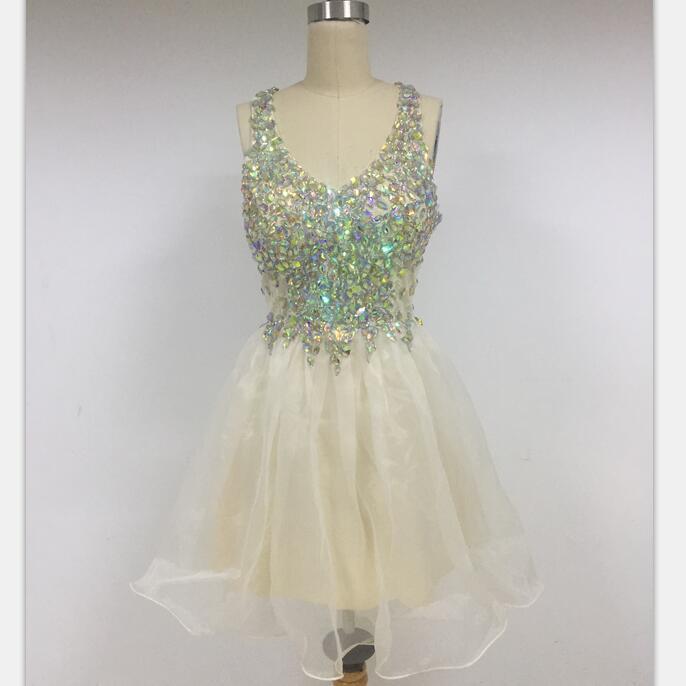 V-NECK Sparkly Organza Shining Discount Cheap Short in Size In Stock P SposaBridal V-NECK Sparkly Organza Shining Discount Cheap Short in Size In Stock P SposaBridal